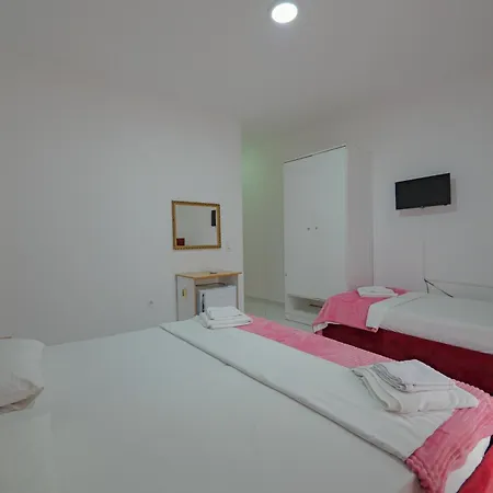 Eden Hotel