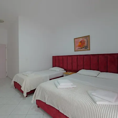 Eden Hotel